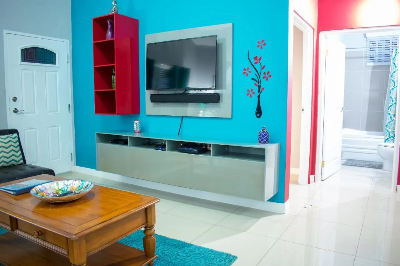 Casa Victoria Golf Retreat Apartment Ellis Caymanas